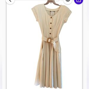 Tickets Vintage ‘80’s cream colored full skirt dress and belt.  Size 7/8.